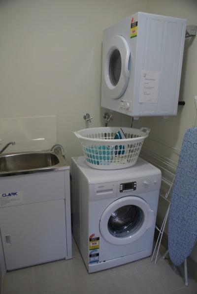 Astina Serviced Apartments - Central Penrith Oda fotoğraf